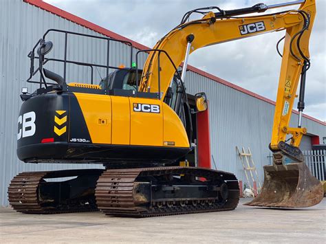 Used Excavators for sale in Indiana 